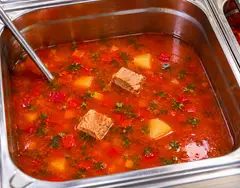 Ciorbă de porc, imaginea 2