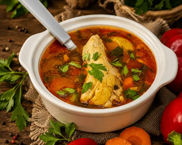 Ciorbă de pui