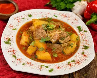 Gulaș de vită